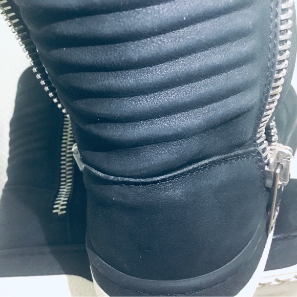 PRE-OWNED 100% AUTHENTIC GUCCI BLACK LEATHER WOMEN'S ANKLE BOOT SZ 5 LACE ZIPPER - Picture 9 of 11